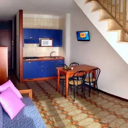 Elegant Two Story Near The * Bibione