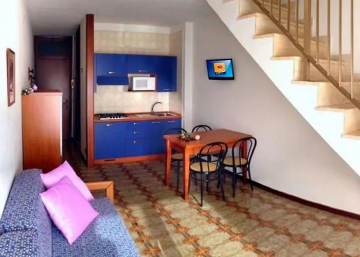 Elegant Two Story Near The Appartement *